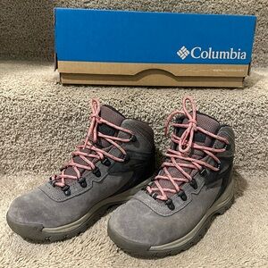 Columbia Newton Ridge Plus Waterproof Hiking Boots